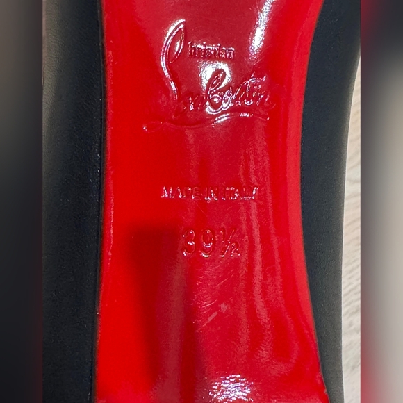 Elegant Black Leather Women's Heels - Picture 6 of 9